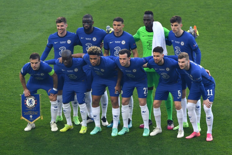 麦凯恩：詹姆斯8分是在多伦多打的，所以他的纪录在美国仍有效（麦凯恩称詹姆斯8分发生在多伦多，其纪录在美国仍然有效）