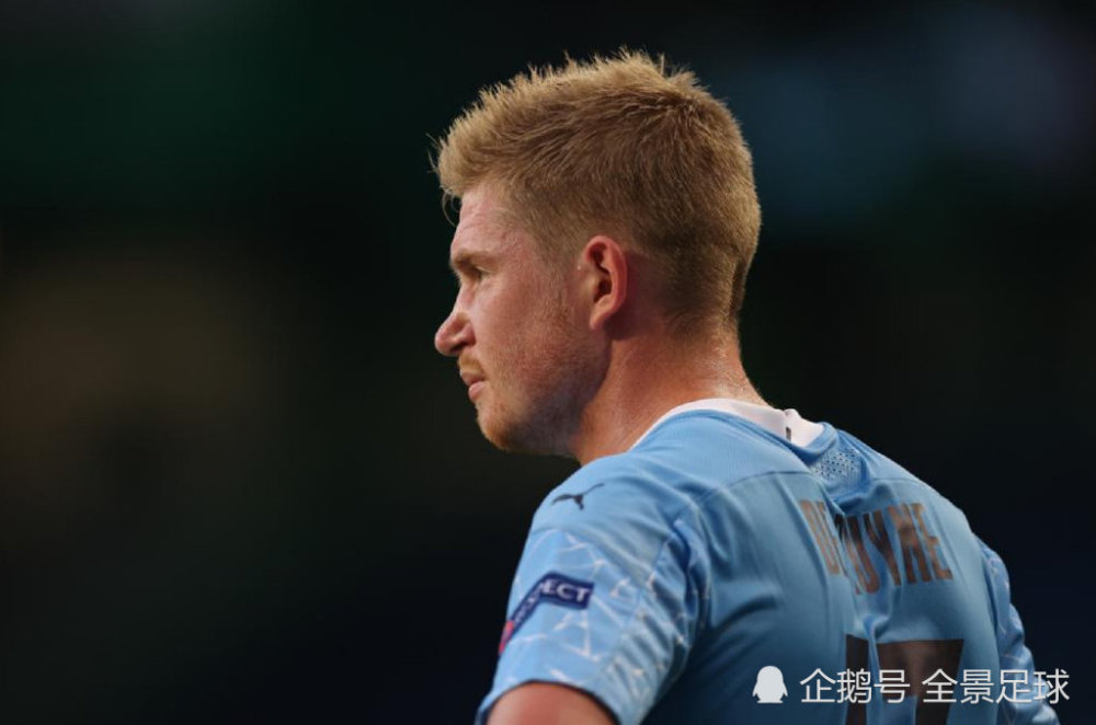 英超首次助攻，吉滕斯本赛季各项赛事助攻数为切尔西队内最多（英超处子助攻！吉滕斯本季各项助攻数领跑切尔西）