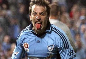 佩杜拉：帕拉迪诺渴望重返意甲，但佛罗伦萨并没有考虑他（佩杜拉：帕拉迪诺盼重回意甲，佛罗伦萨尚未将其列为人选）