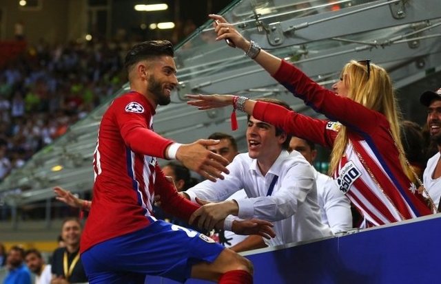 冲冠！2026赛季中超第一黑马现身，教练更新换代，瞄准多名国脚（剑指冠军！2026赛季中超头号黑马浮现，新帅上任，锁定多名国脚）